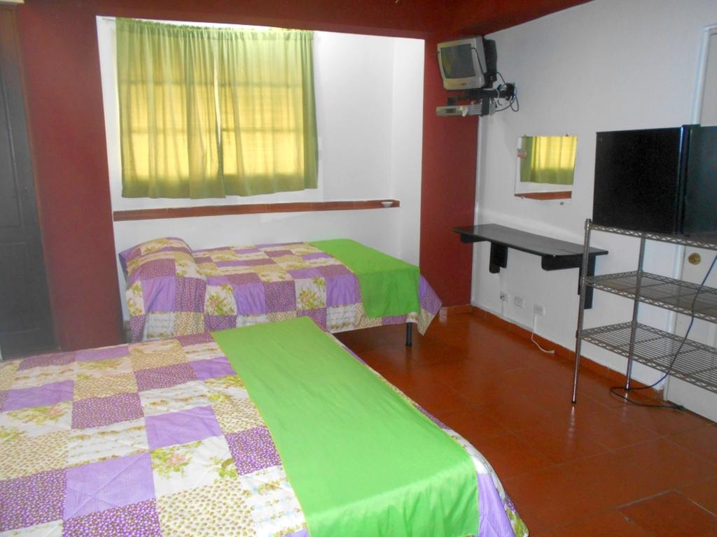 Hostal Condo-Parque Santo Domingo Eksteriør billede