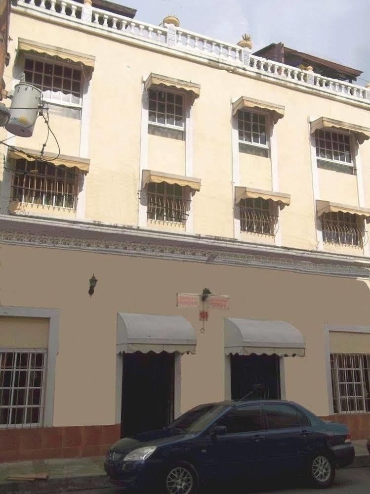 Hostal Condo-Parque Santo Domingo Eksteriør billede