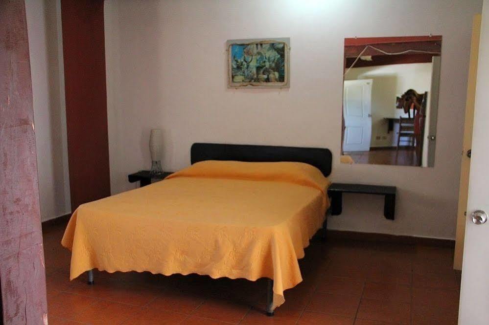 Hostal Condo-Parque Santo Domingo Eksteriør billede