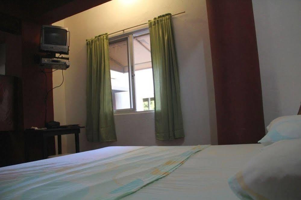 Hostal Condo-Parque Santo Domingo Eksteriør billede
