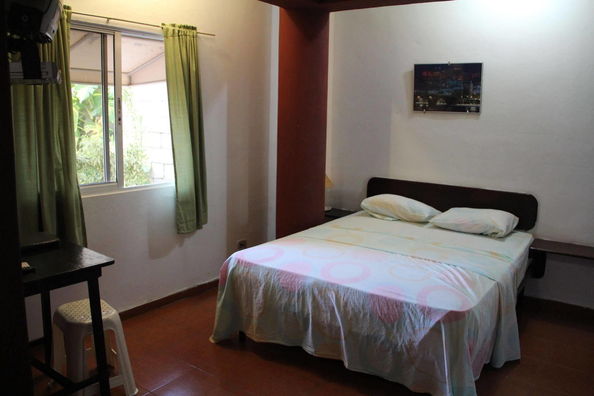 Hostal Condo-Parque Santo Domingo Eksteriør billede